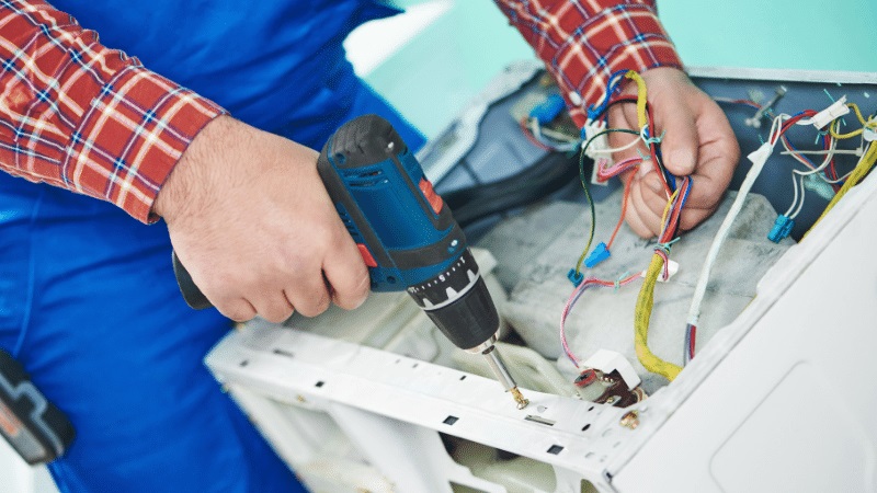 Saruhanlı Sunny Sunny çamaşır makinesi kart tamiri – Su almama arızası orijinal parça ile giderildi. - Teknik servis örneği